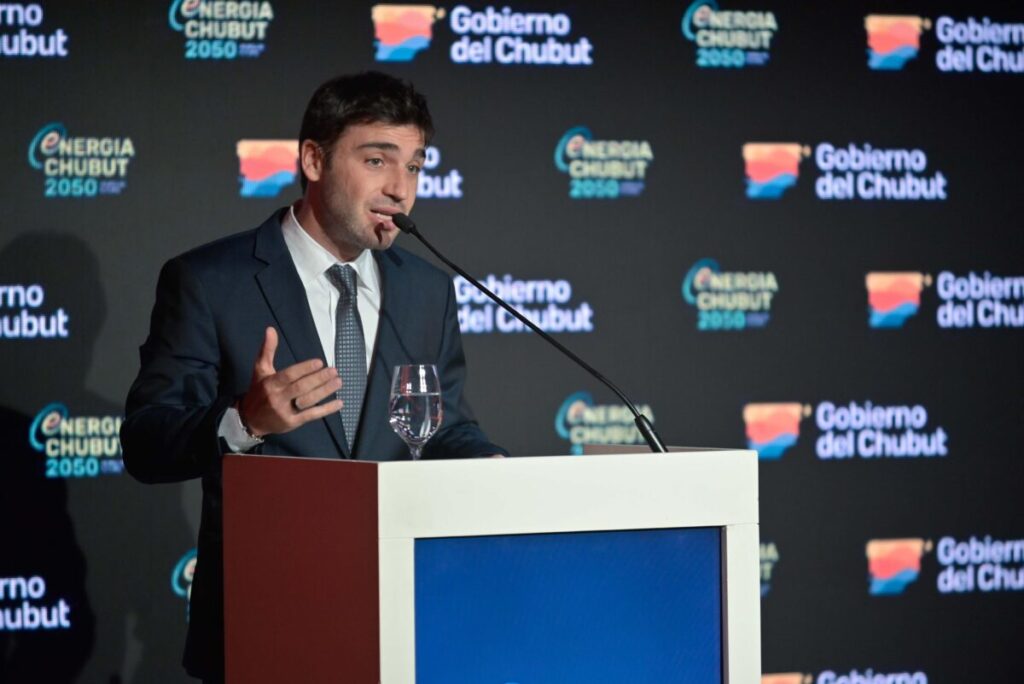 Torres encabezó el evento “Energía Chubut 2050 - Tierra de Futuro” y aseguró que “hoy el mundo demanda lo que nuestra provincia tiene”