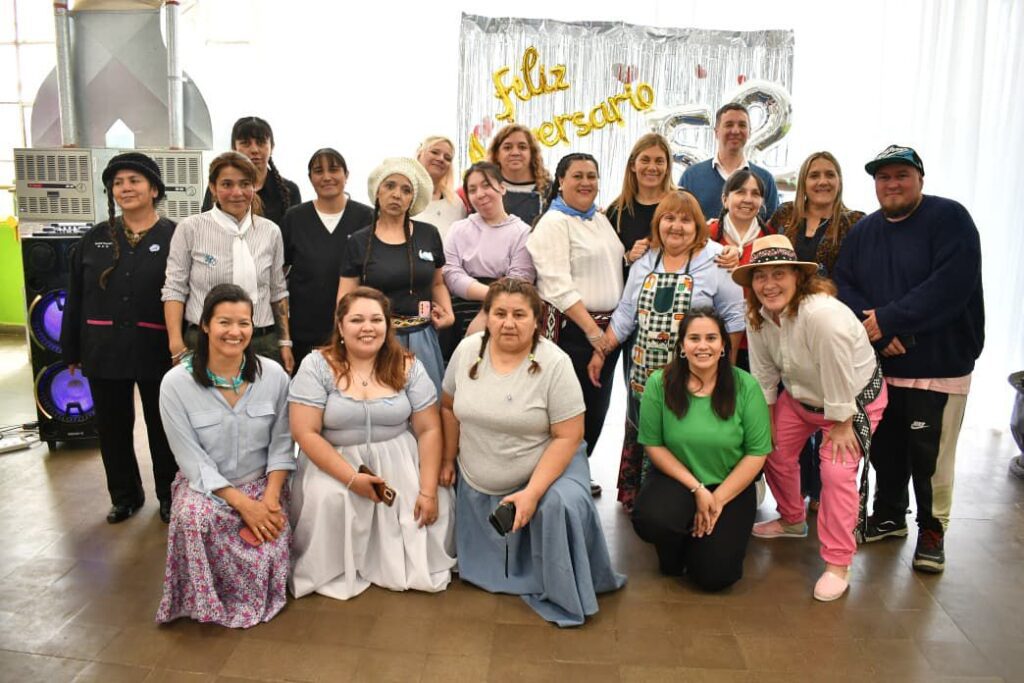 Comodoro: El Centro de Desarrollo Infantil del barrio Pietrobelli celebro 52 años de servicio