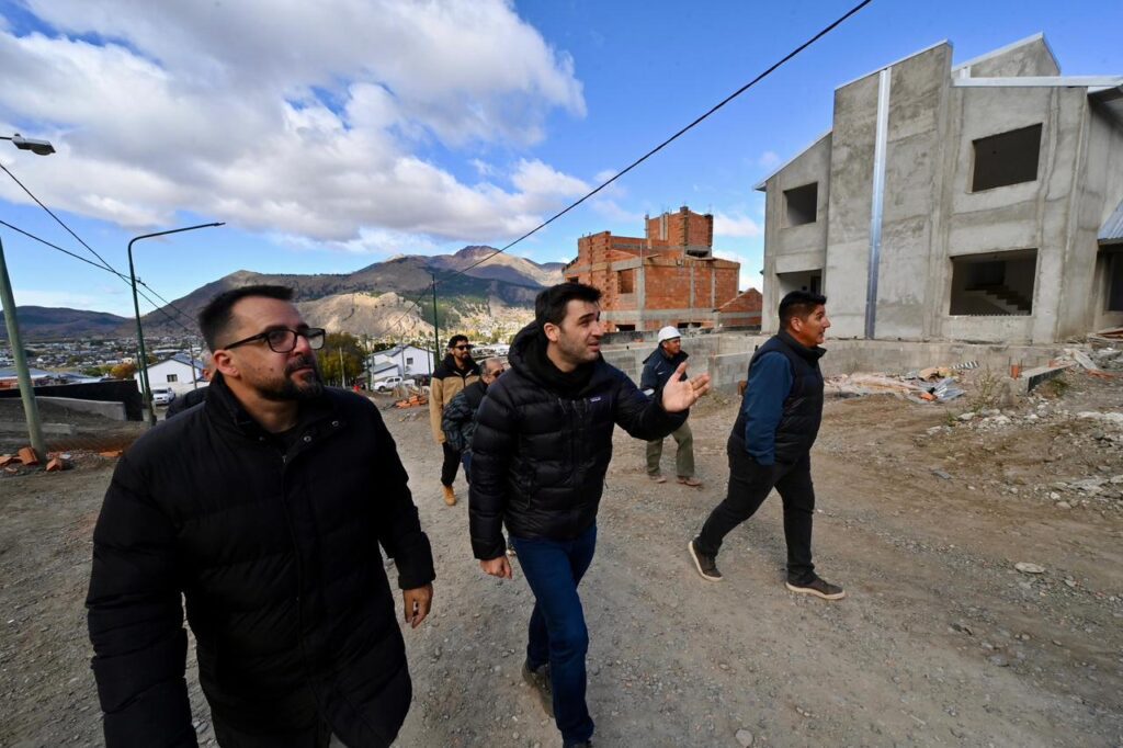 Esquel: Provincia avanza con las 50 viviendas del barrio Winter